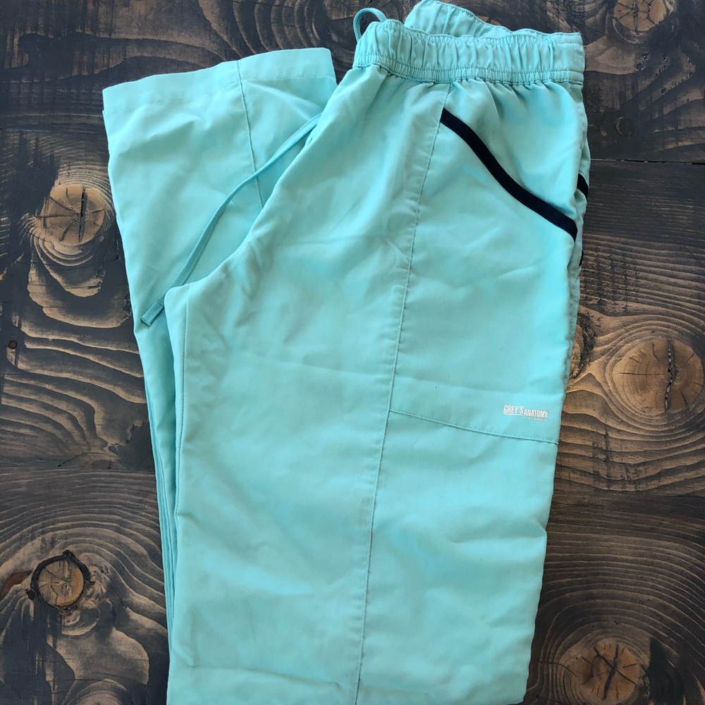 Scrub pants
